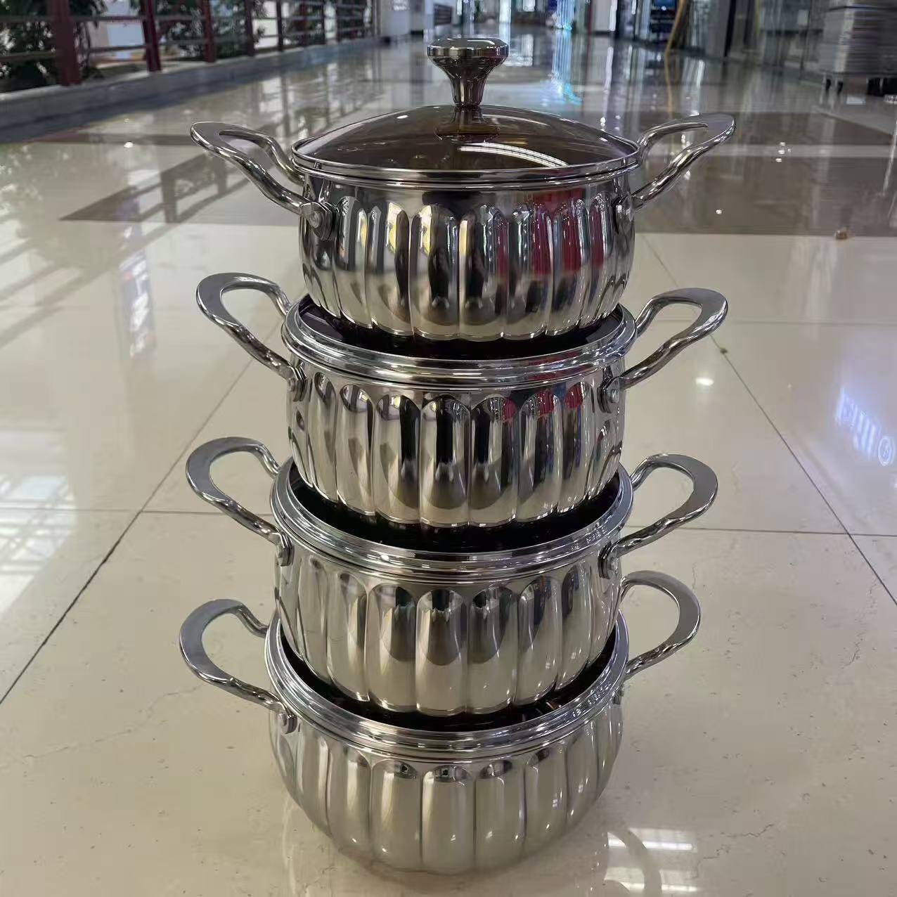 Pots Setof (4) (20/22/24/26cm)